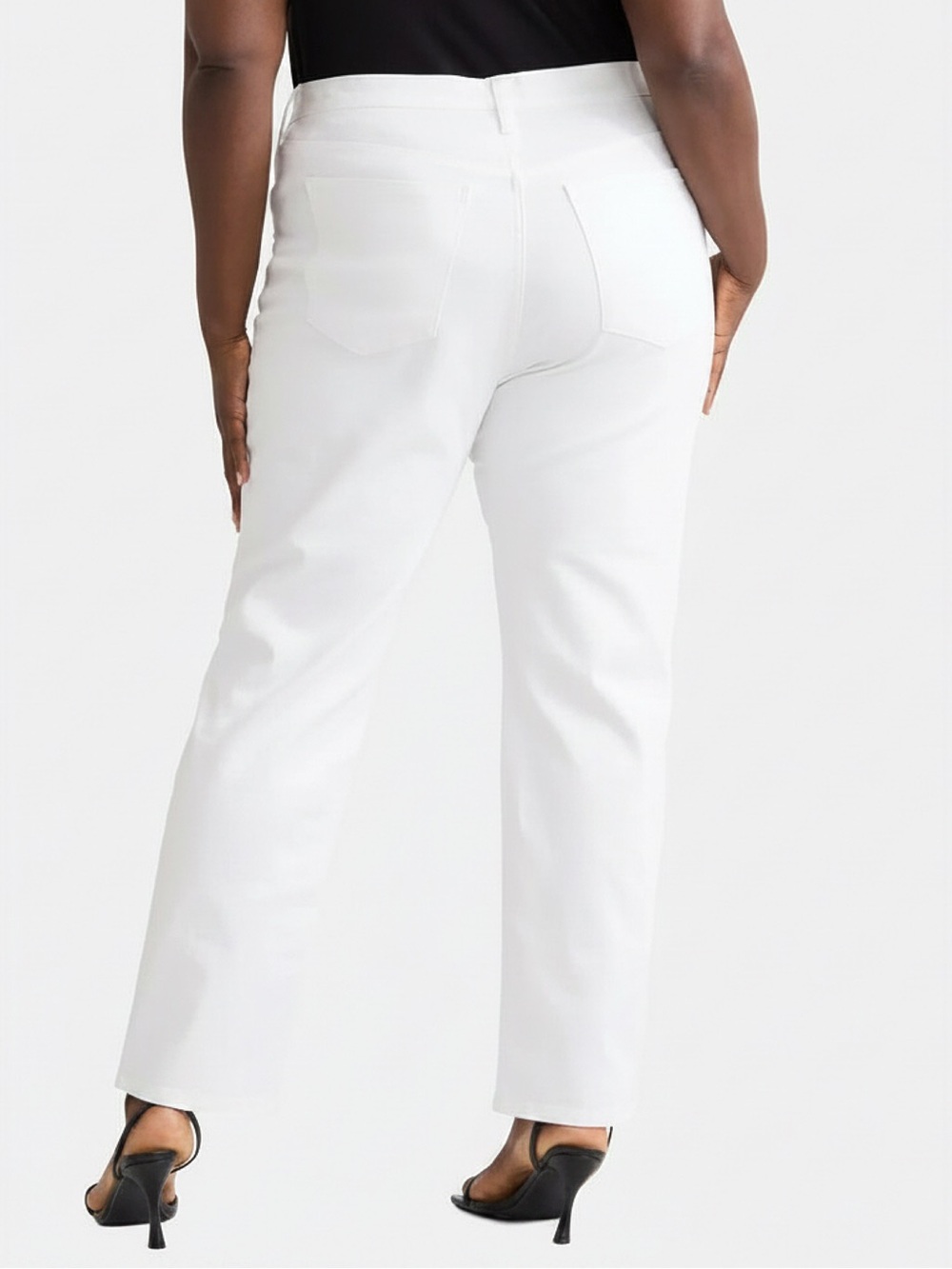 Terra & Sky Pure White Straight Leg Jeans • NWT• 22"Waist, 31"Inseam, 14" Rise - Picture 3 of 7
